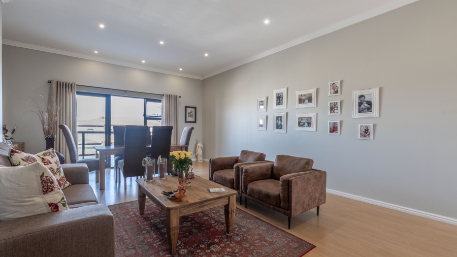 To Let 2 Bedroom Property for Rent in Big Bay Western Cape